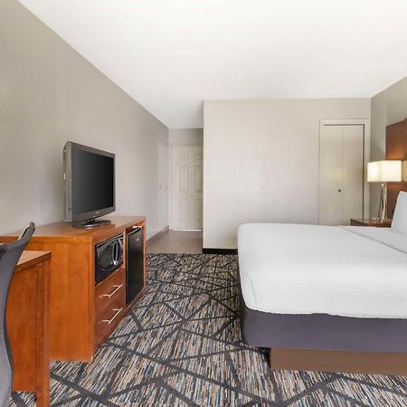 Best Western Near Lackland Afb Seaworld San Antonio Kültér fotó